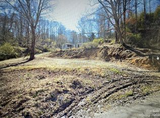 131 Powers Rd, Asheville, NC 28804