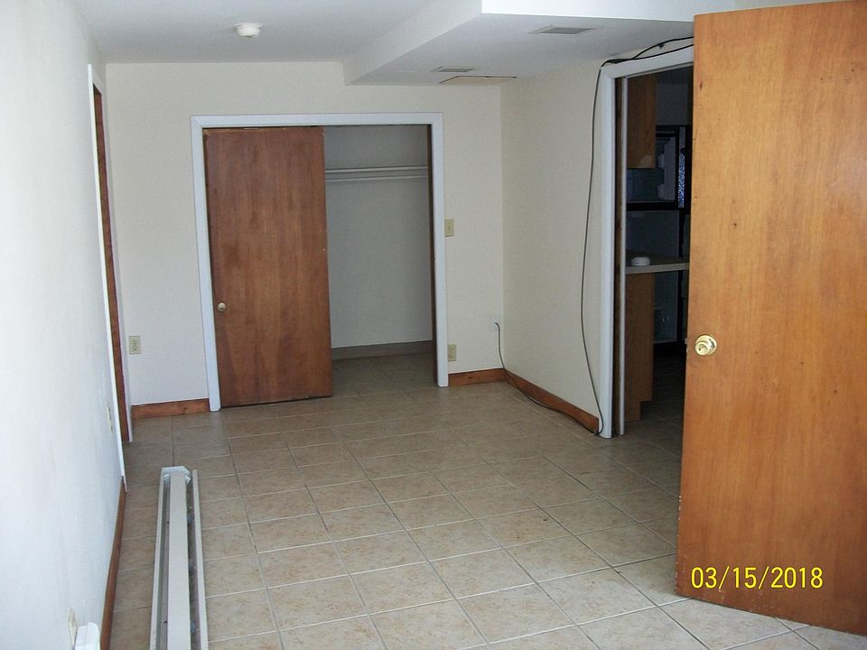 2nd image of 130 Franklin Ave APT 1