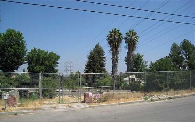 1st image of 4922 Bewster Dr