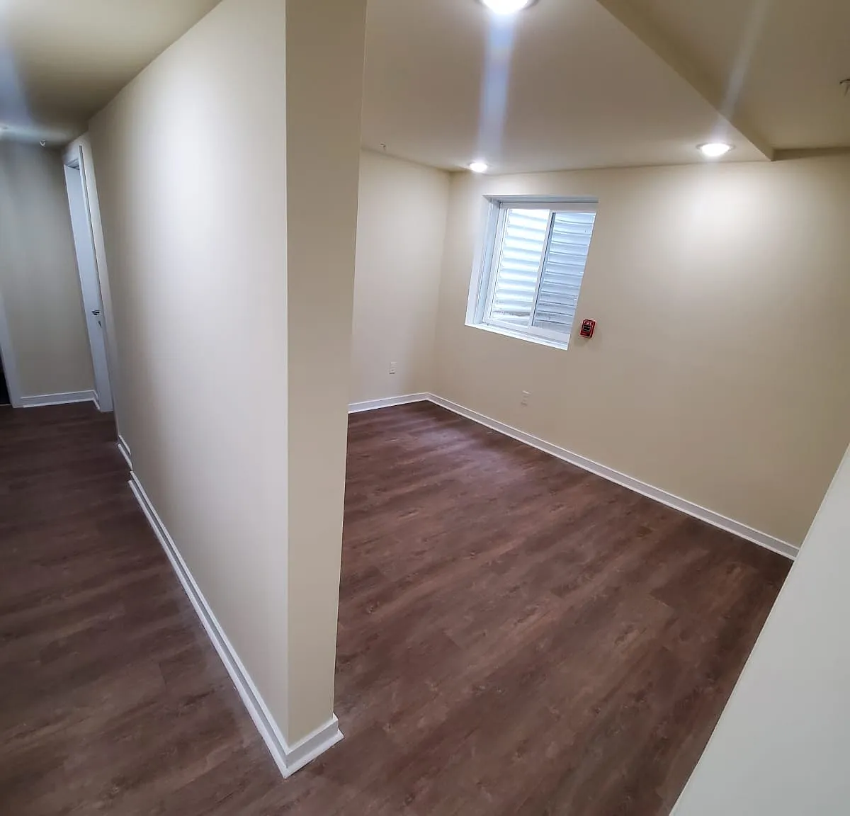3 bed, 1000 sqft, $1,500 — Photo 4