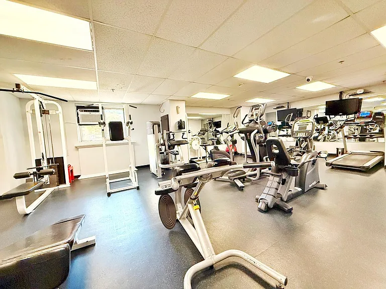 6600 Boulevard East #22B — Photo 14
