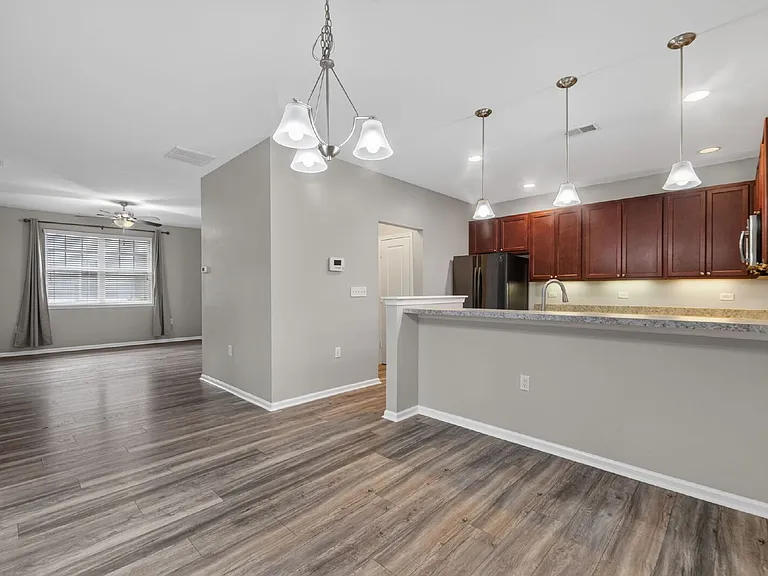 4356 Turnworth Arch — Photo 6
