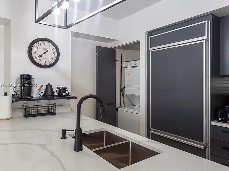 1830 S Ocean Dr #1712 — Photo 11