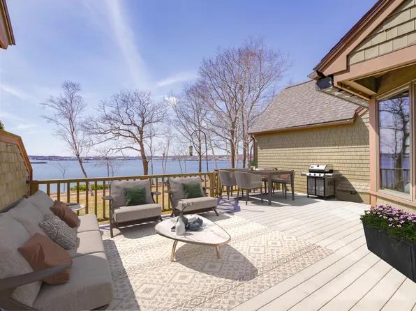 45 Jameson Point Road #45, Rockland, ME 04841