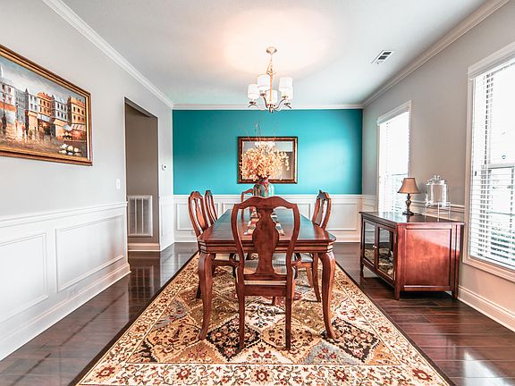 3rd image of 12835 Lily Pond Ln