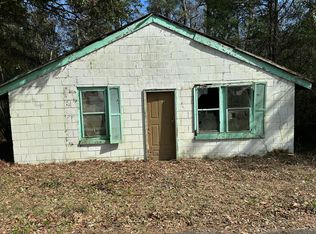 142 Danley Ave, Wagener, SC 29164