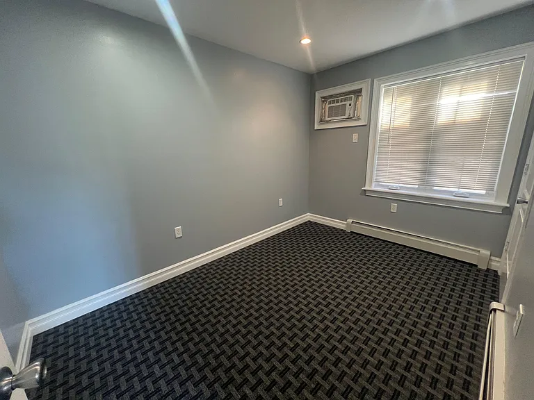 14421 Lakewood Ave #1 — Photo 11
