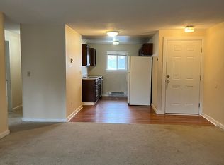 9625 SW Prairie Ter APT D, Beaverton, OR