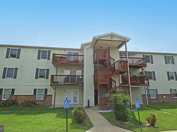 1282 Ox Rd Unit A10, Woodstock, VA 22664