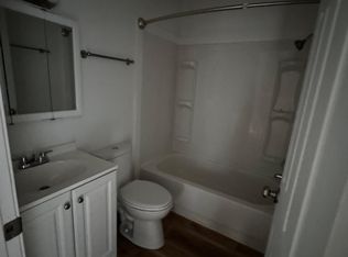 4256 Walnut Rd #B4, Buckeye Lake, OH 43008