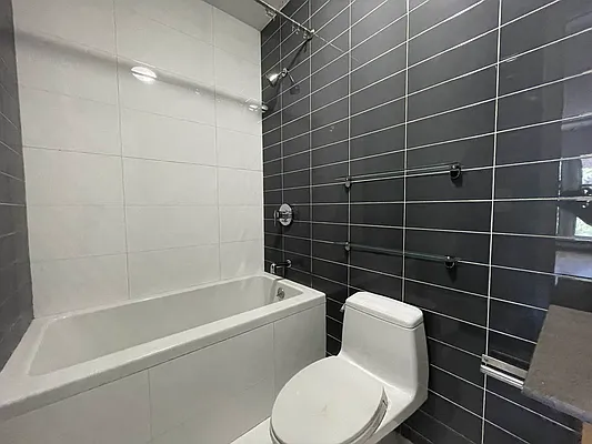 Rented by Bohemia Realty Group | media 17