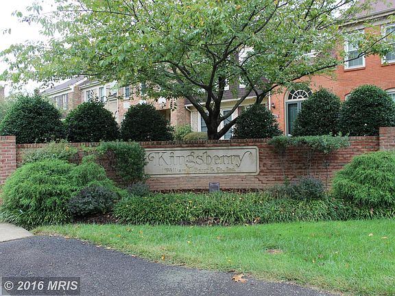 2nd image of 4610 Luxberry Dr