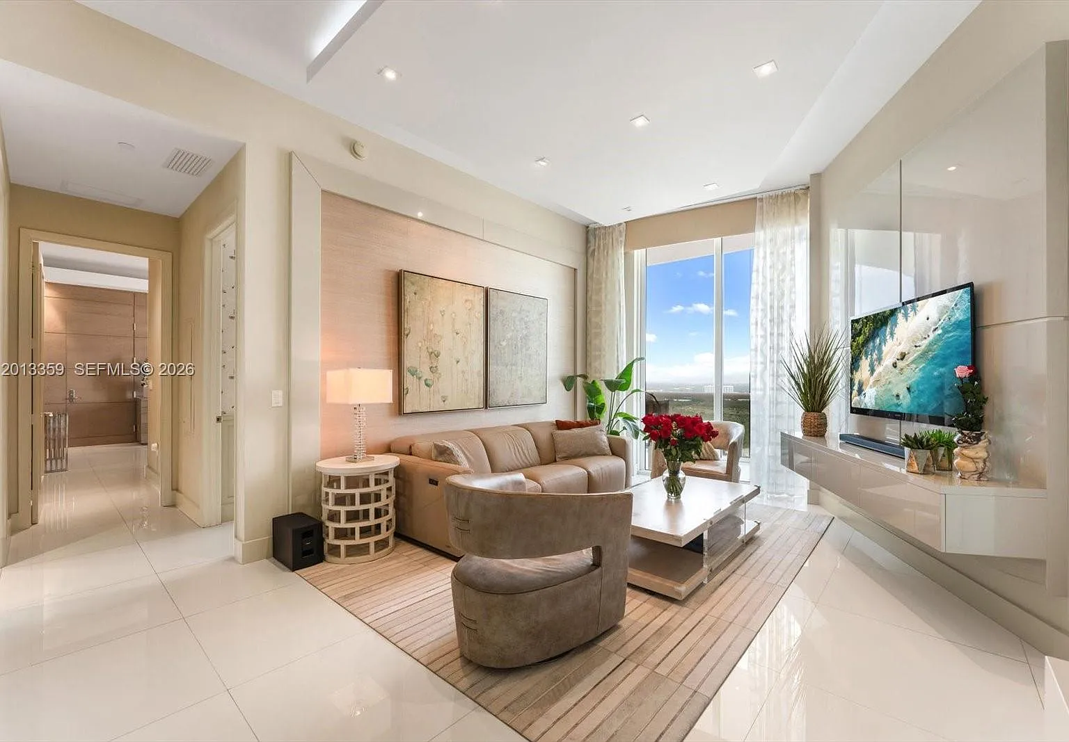 Tdr Tower Iii Condo — Photo 1