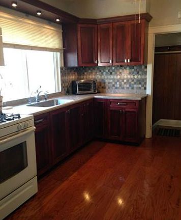 3rd image of 1127 E 177th St