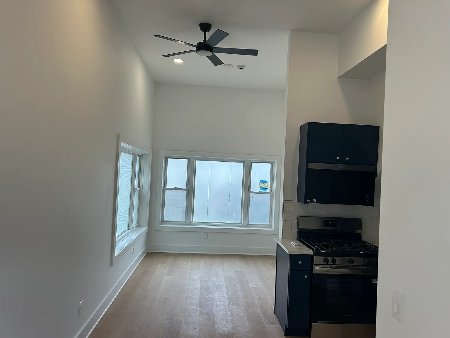 Studio, $1,700 — Photo 1