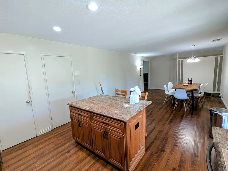 1820 Sherman Dr #C — Photo 10
