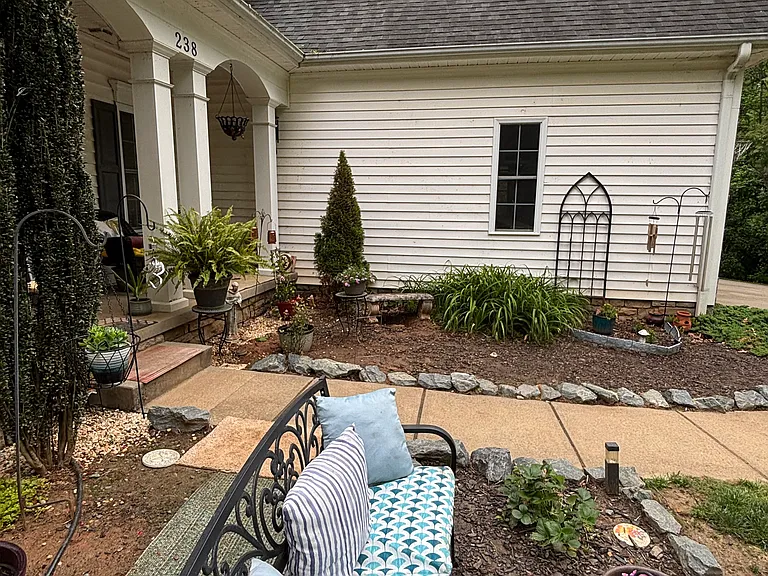 All Seasons Ln — Photo 2