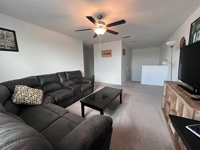 5464 Blue Azure Dr — Photo 13