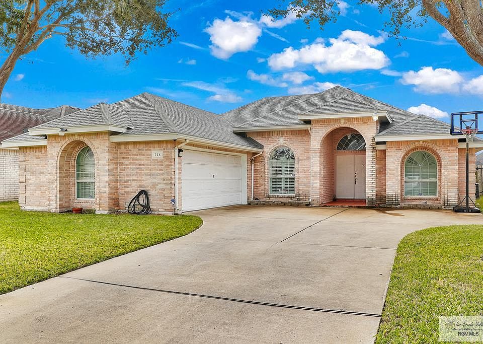 726 Country Dr, Harlingen, TX 78550 MLS 29738848 Zillow