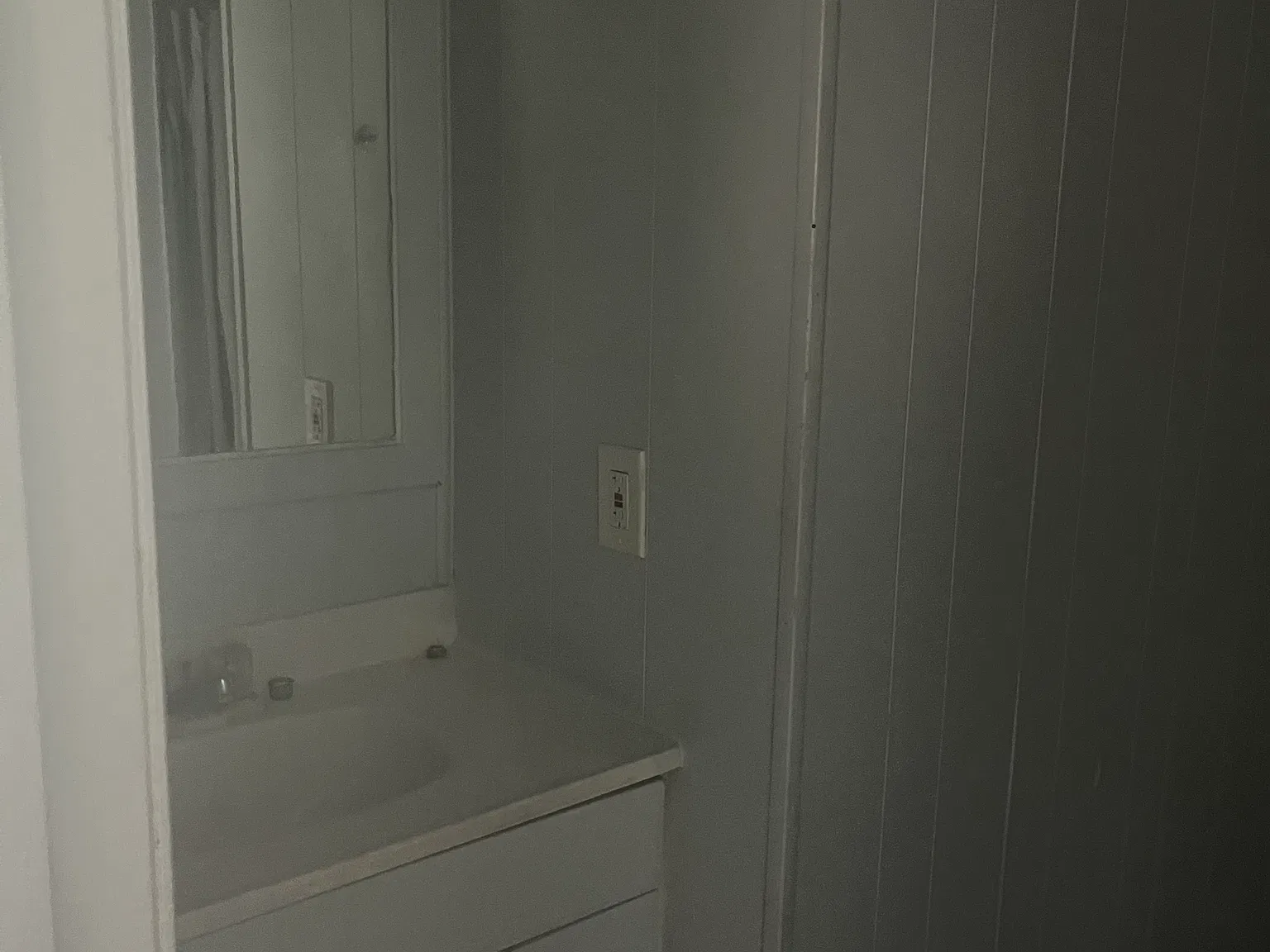 2 bed, $1,100 — Photo 1