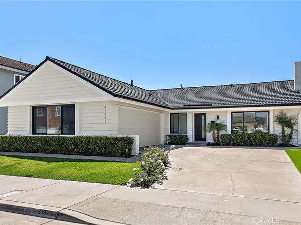 21321 Compass Ln, Huntington Beach, CA 92646