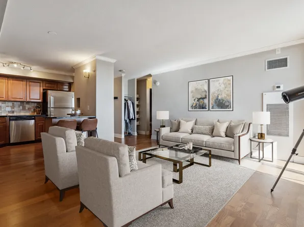 601 W 11th Ave, Denver, CO