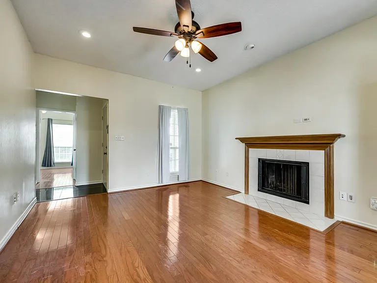 8600 Coppertowne Ln #1901 — Photo 4