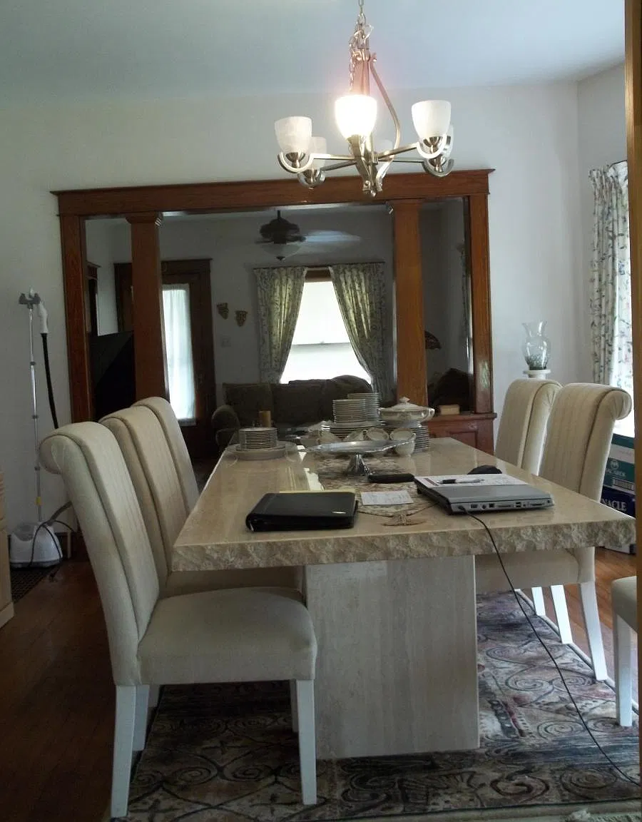 3 bed, $1,200 — Photo 1