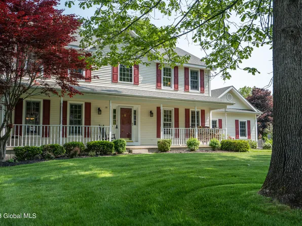 18 Spruce Street, Clifton Park, NY 12065