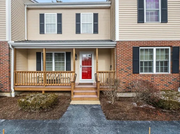 32 Ridge Drive, Middleborough, MA 02346