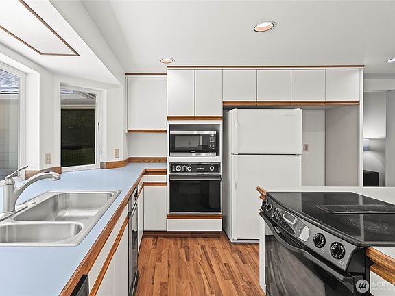 5th image of 12621 Nyanza Road SW