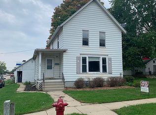 463 W Exchange St, Sycamore, IL 60178