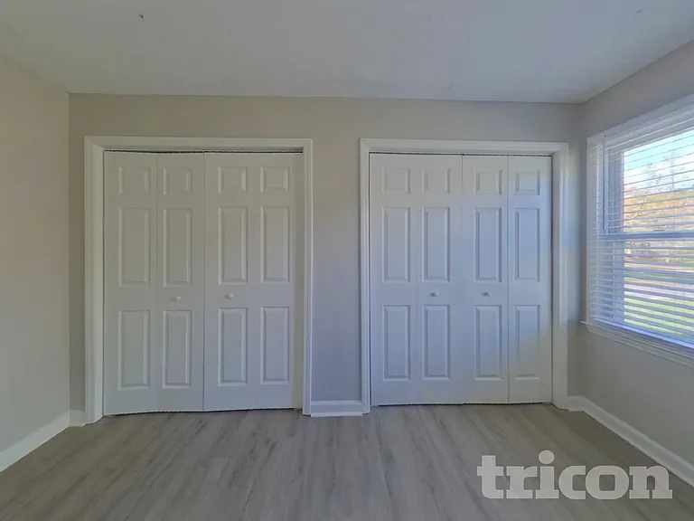 105 Cook Ln — Photo 7