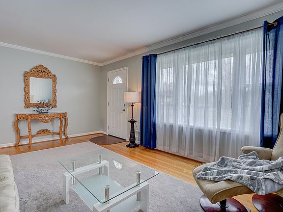 5th image of 3403 Kingswood Dr