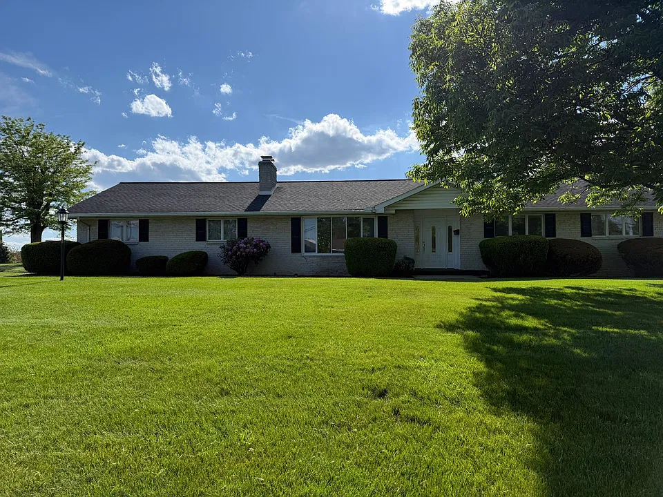 38 Williamson Ave
