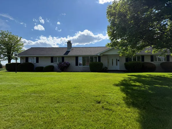38 Williamson Ave, Greencastle, PA 17225