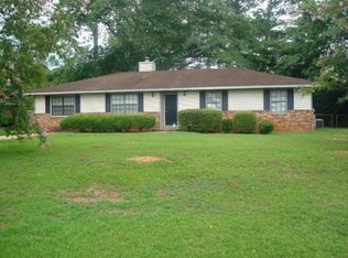 504 Deer Ct, Albany, GA 31721