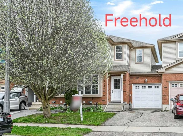 608 Brandenburg Blvd, Waterloo, ON N2T 2V3