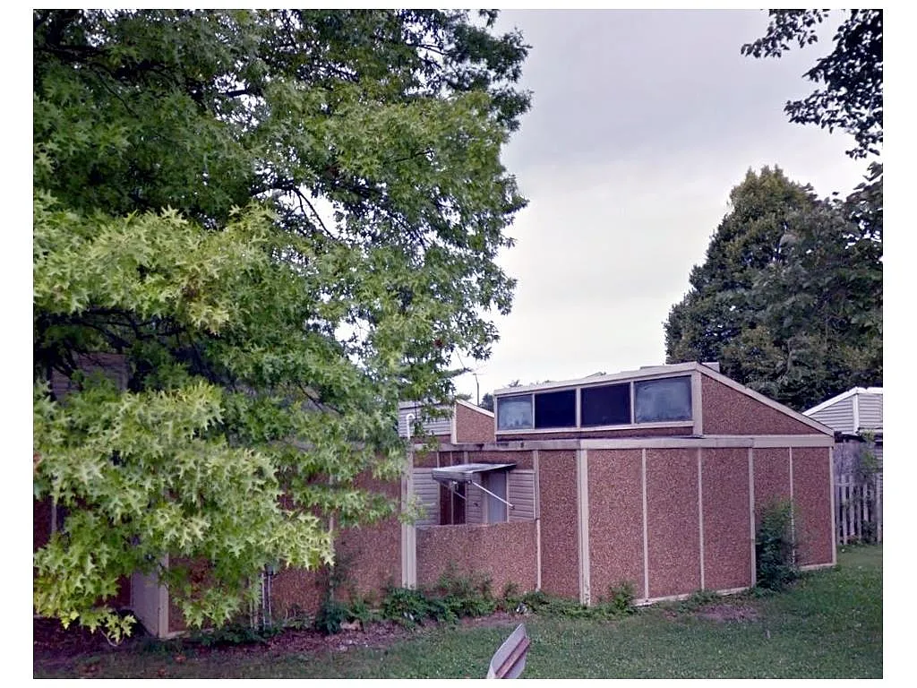 3655 Yellow Poplar Ct photo 1