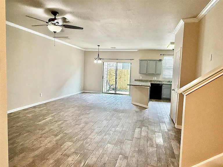13107 Lawsons Creek Ln — Photo 3