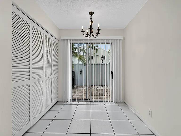 6254 Riverwalk Ln #5 — Photo 12