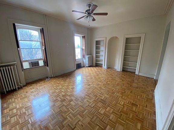 2nd image of 713 N 6th St #3