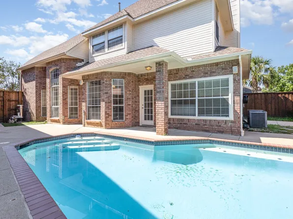 906 Beau Dr, Coppell, TX 75019