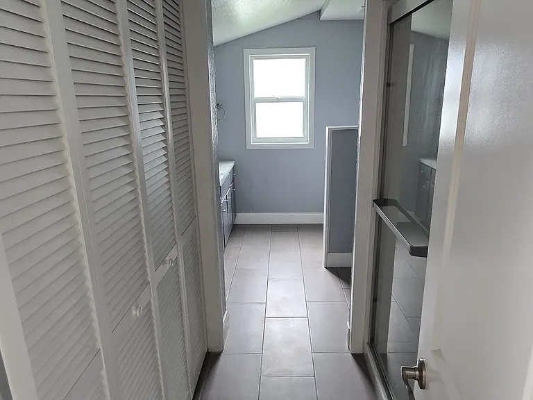 4402 Old Road 37 — Photo 9