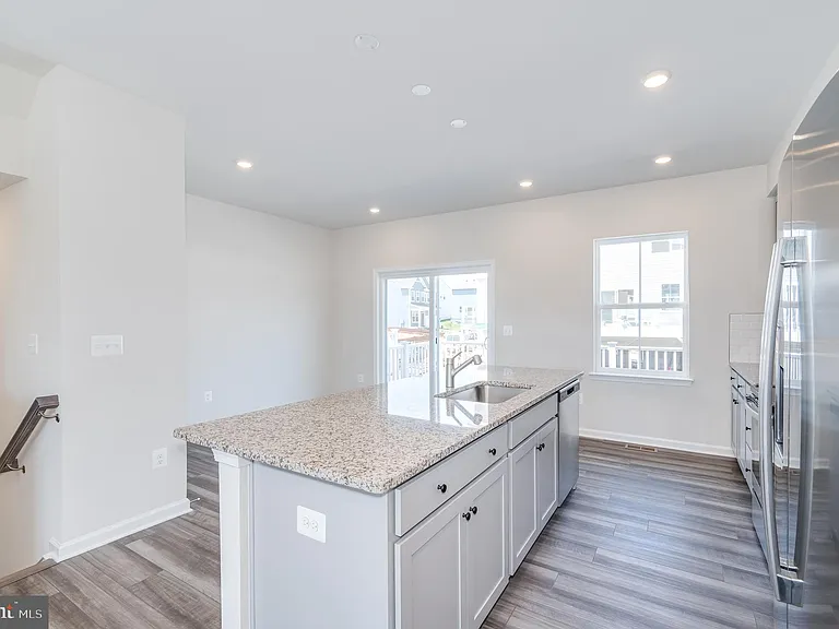 67 Swan Field Ave — Photo 24