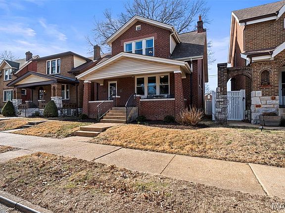 3rd image of 4056 Quincy St