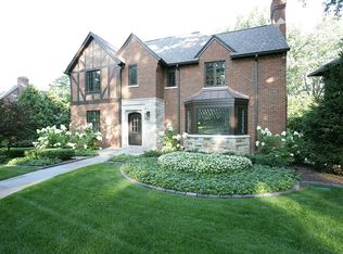 8620 Hendrie Blvd, Huntington Woods, MI 48070