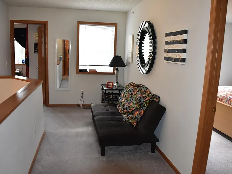 4980 Garland Ct N #H — Photo 8