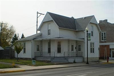 1st image of 10 W Dayton St