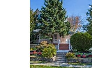 303 S Narberth Ave, Narberth, PA 19072